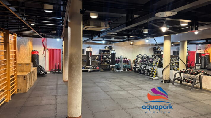 Mata na siłownię LiveFlooring - dostawa do Aquaparku Wrocław